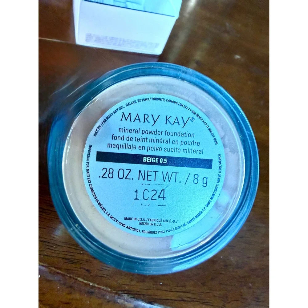 Mary Kay Mineral Powder Foundation Beige 0.5 Matte 0.28oz Open Box Discontinued